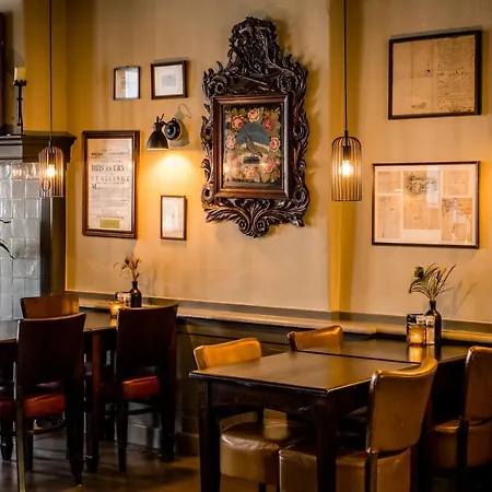 Restaurant De Keurvorst 라벤스타인