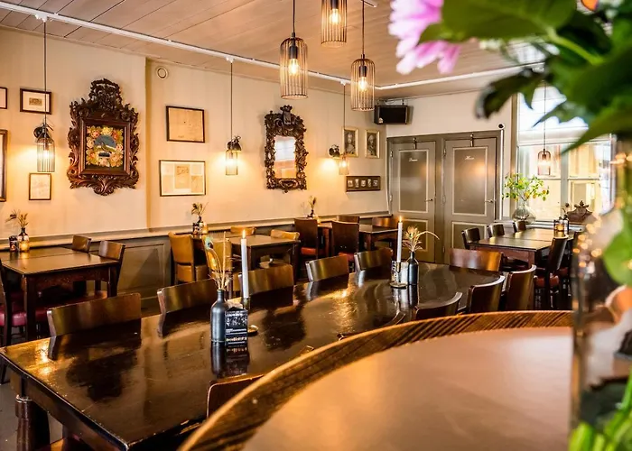 Restaurant De Keurvorst Hotel 3*