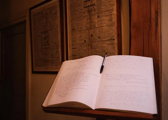 Restaurant De Keurvorst מלון